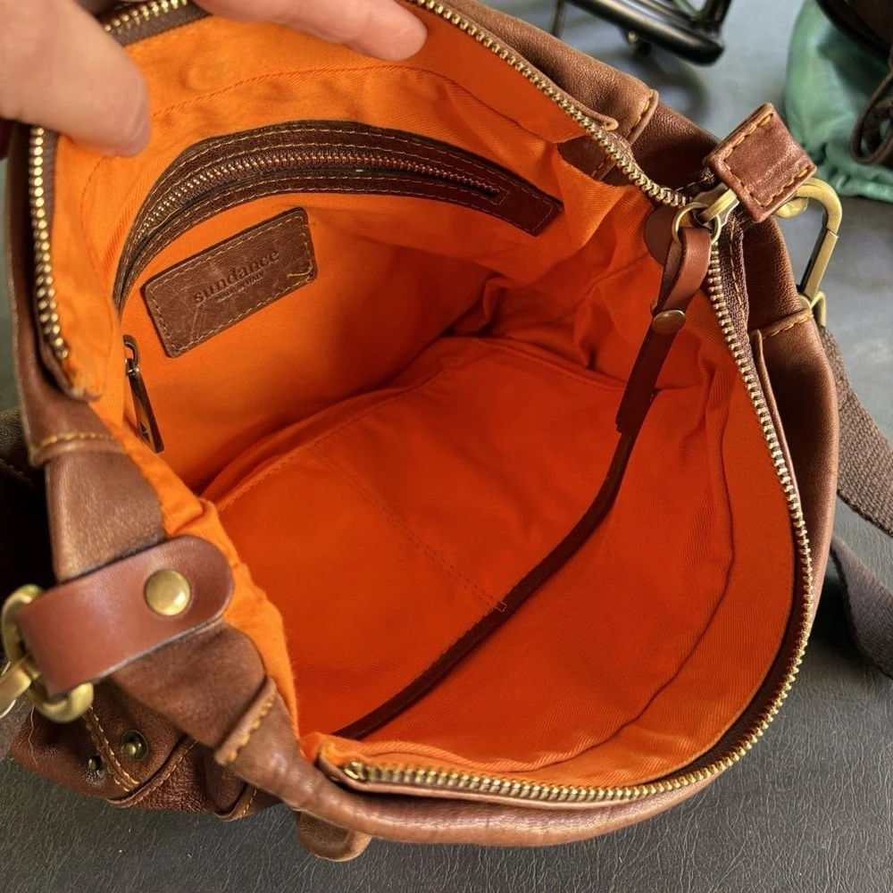 Sundance Brown Leather Hobo Handbag Purse Crossbody Bag Made In Italy Distressed